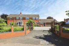 Stoney Lane, Crossway Green, STOURPORT-ON-SEVERN