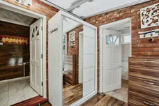 Coningsby Close, BOSTON