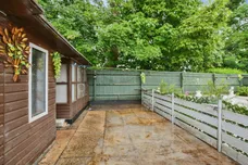 Coningsby Close, BOSTON