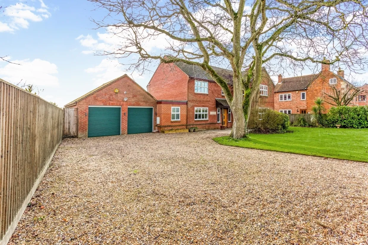 The Pound Bromham SN15 photo 1
