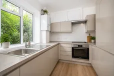 West Road London SW4 photo 3