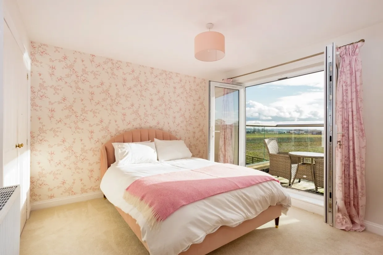 The Pound Bromham SN15 photo 6