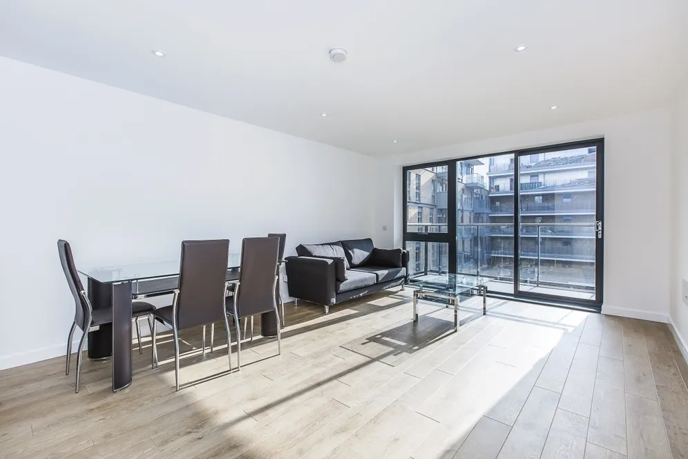 Lindfield Street London E14 photo 8