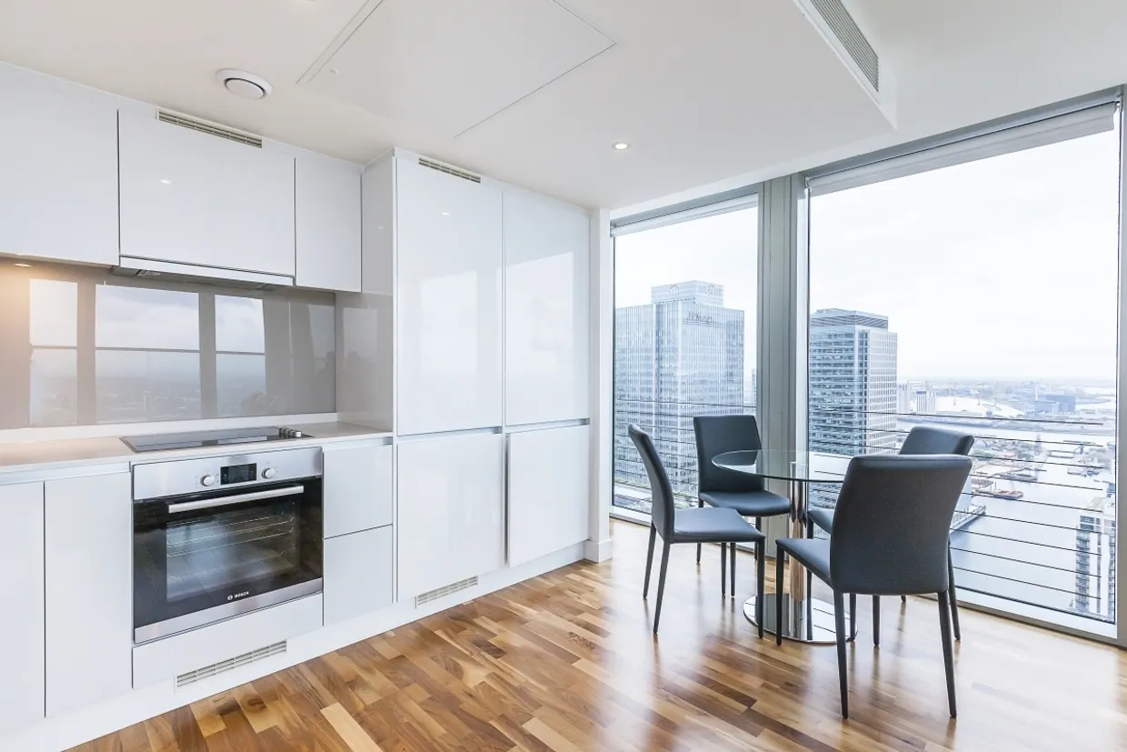 The Landmark, E14 photo 4