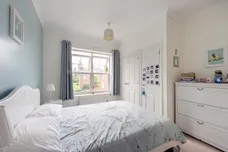 Beningfield Drive London Colney AL2 photo 13