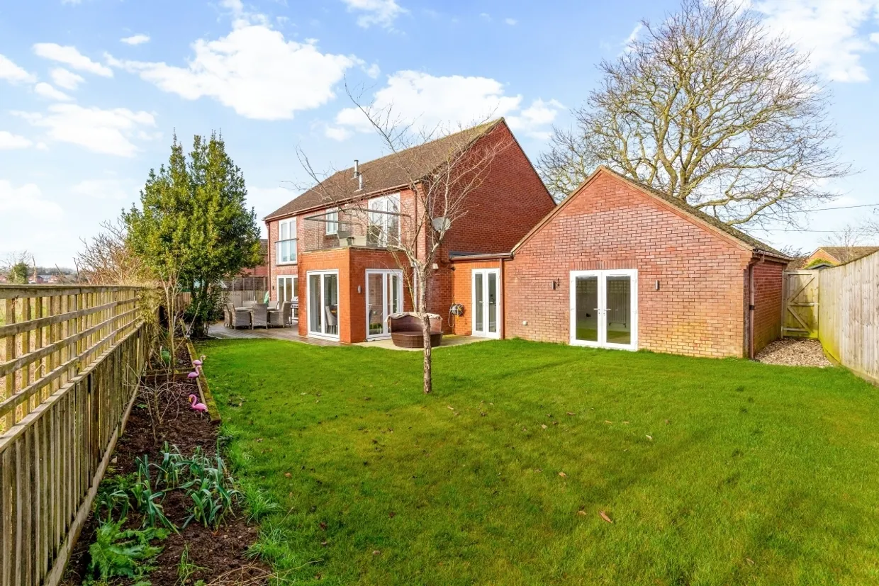 The Pound Bromham SN15 photo 17