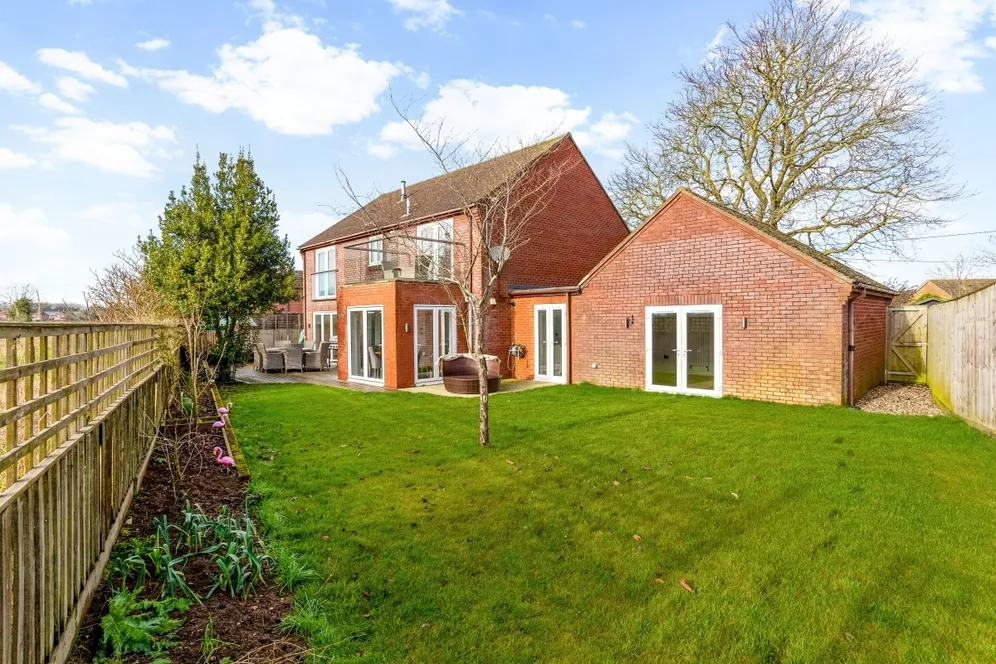 The Pound Bromham SN15 photo 17