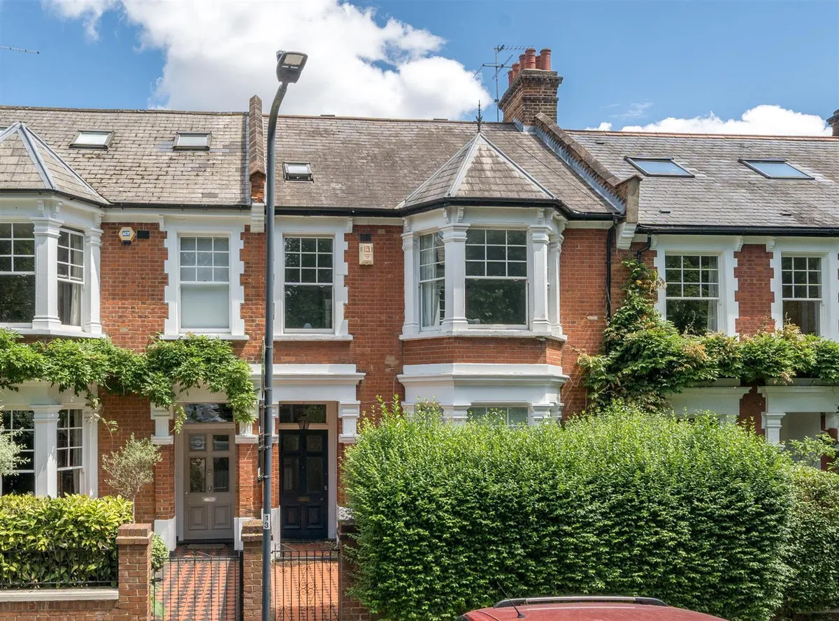 Kingswood Avenue, NW6