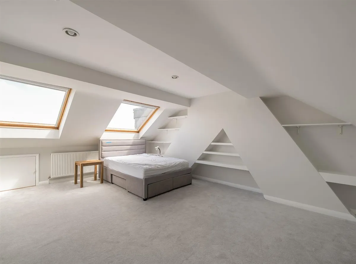 Kingswood Avenue, NW6