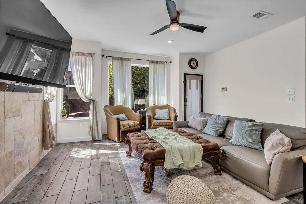 55 S Bethany Bend Circle, The Woodlands, TX 77382