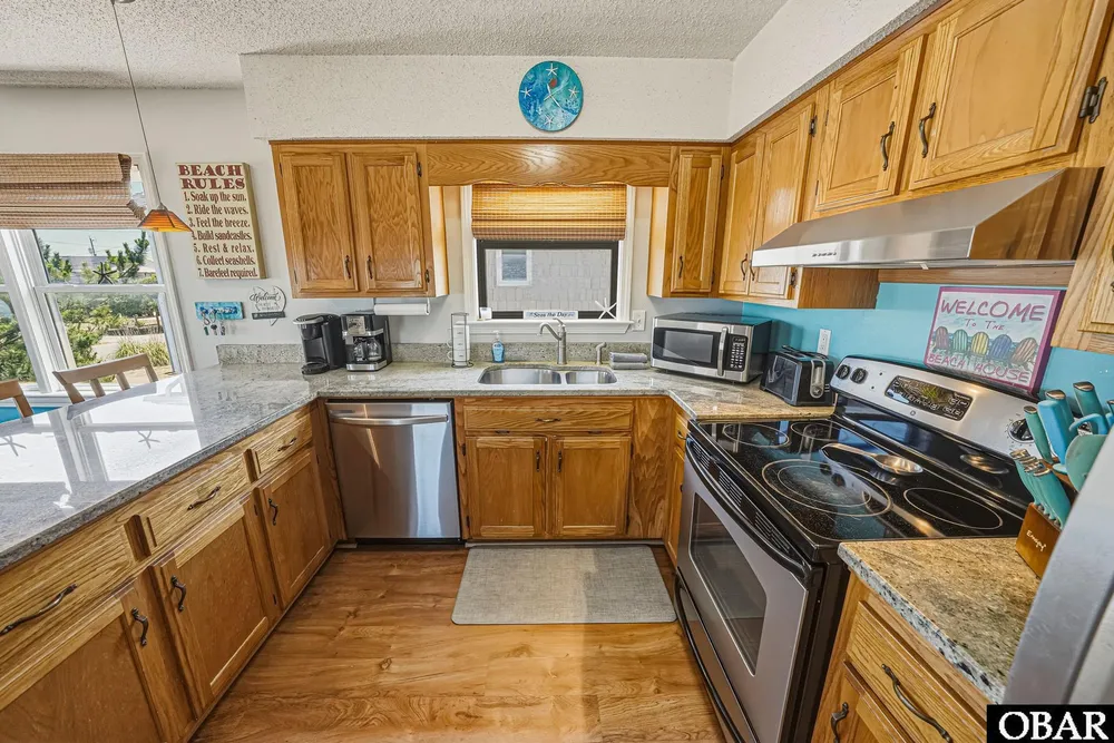 201 Baum St, Kill Devil Hills, NC 27948