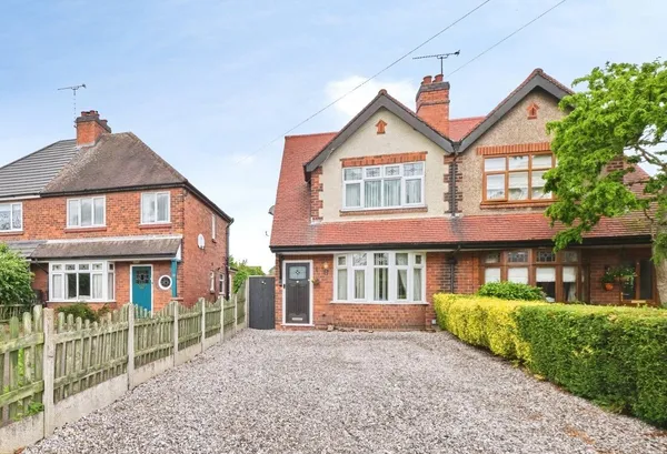 Wellfield Road, Alrewas, Staffordshir...