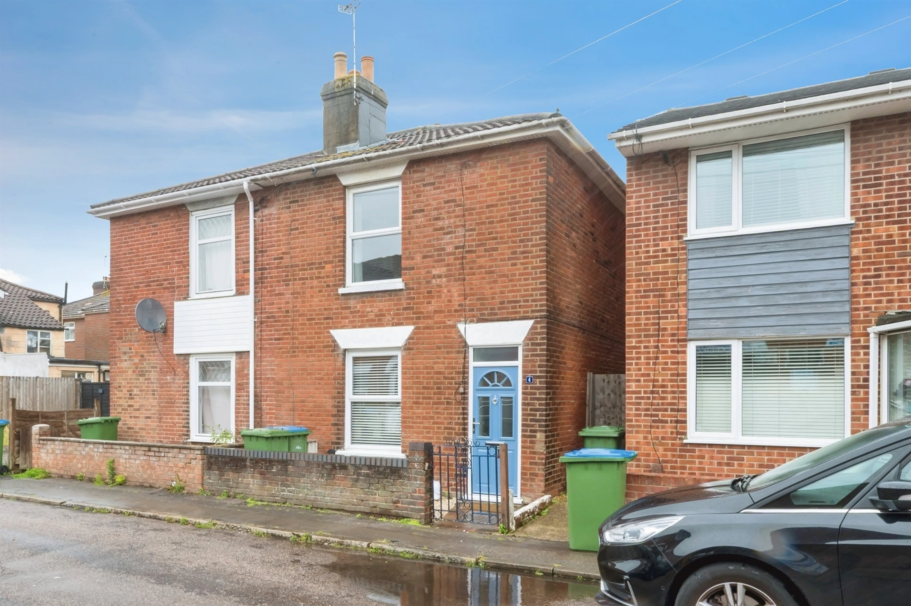 Property photo 0