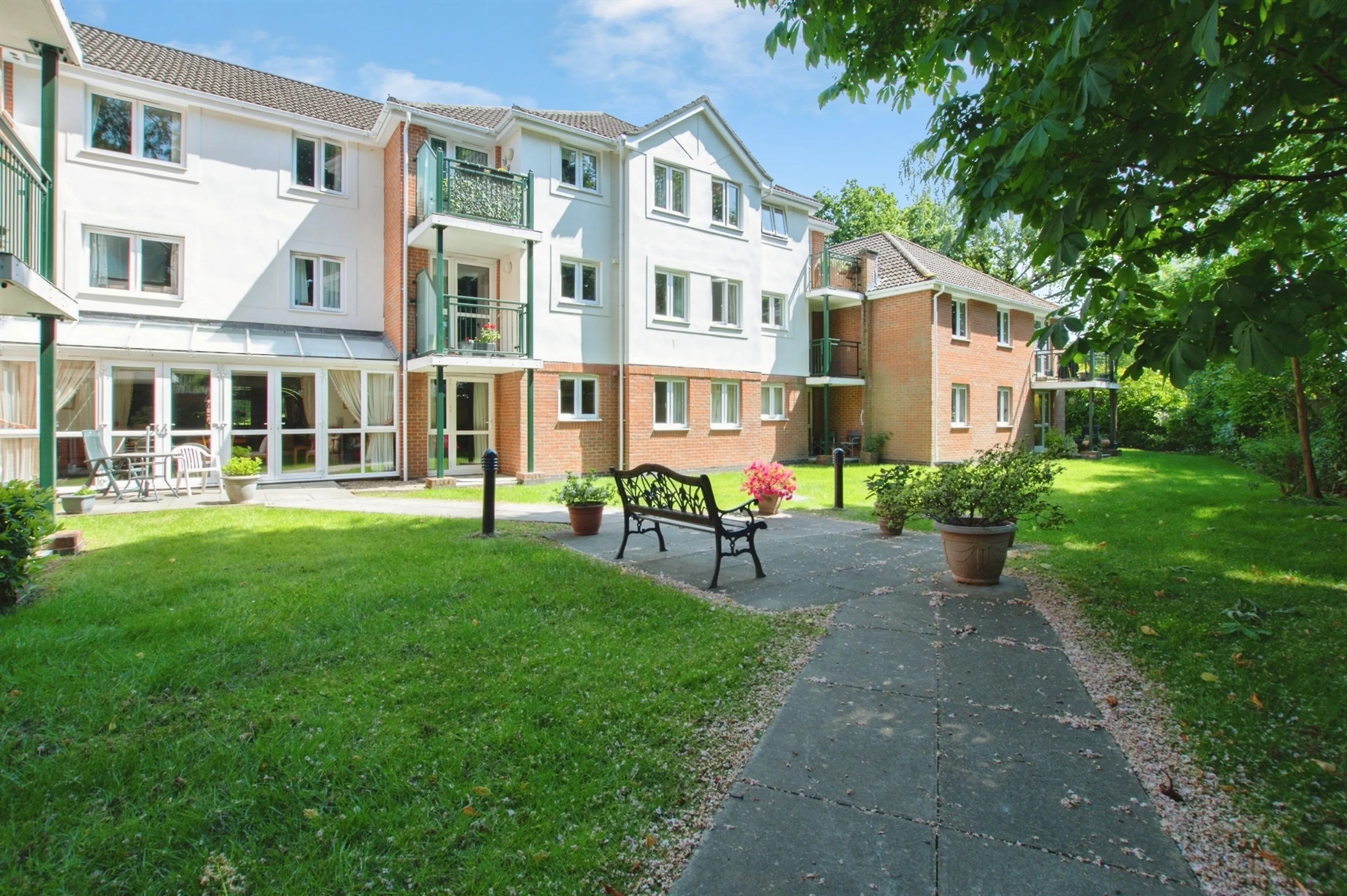 Property photo 0