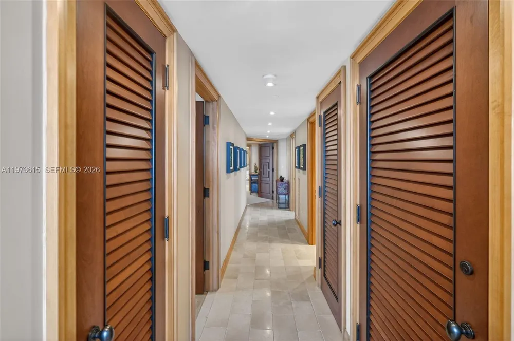 430 Grand Bay Dr, Key Biscayne, FL 33149