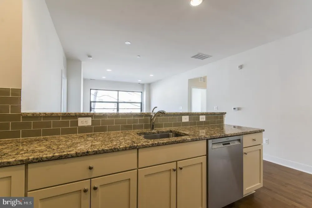 600 S 24th St, Philadelphia, PA 19146