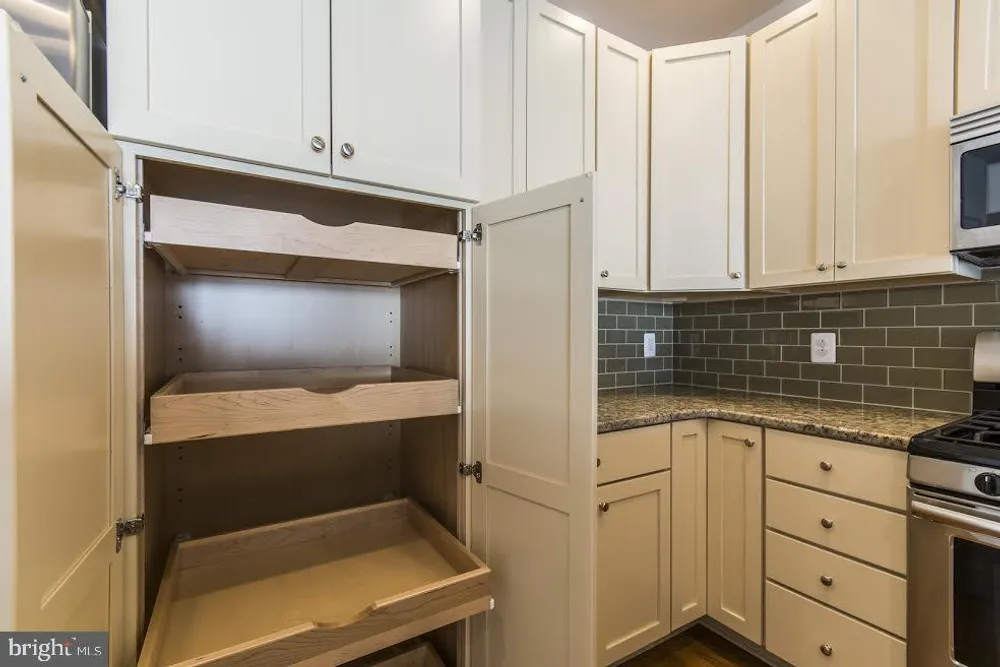 600 S 24th St, Philadelphia, PA 19146