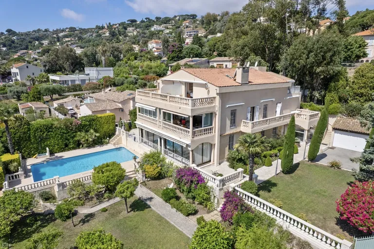 Golfe-Juan, 06220, France