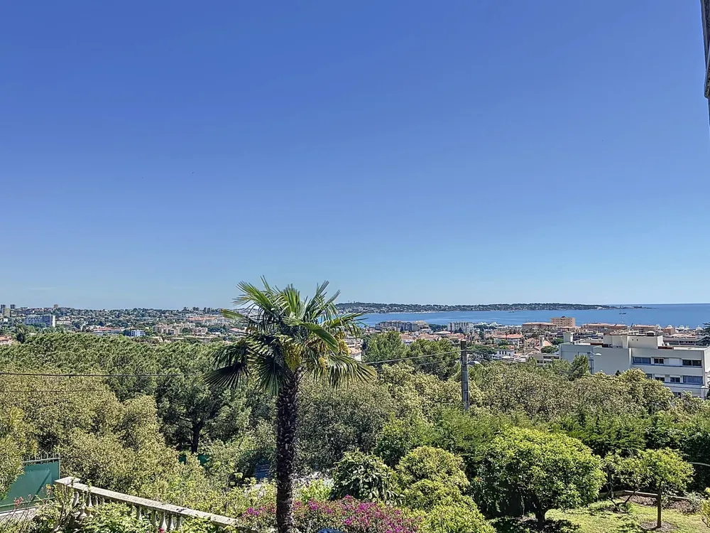 Golfe-Juan, 06220, France