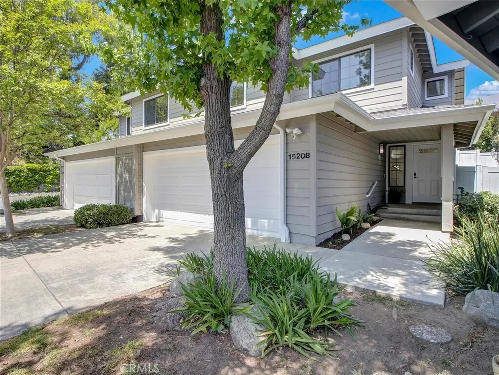 1520 Creekside Ct, Pasadena, CA 91107