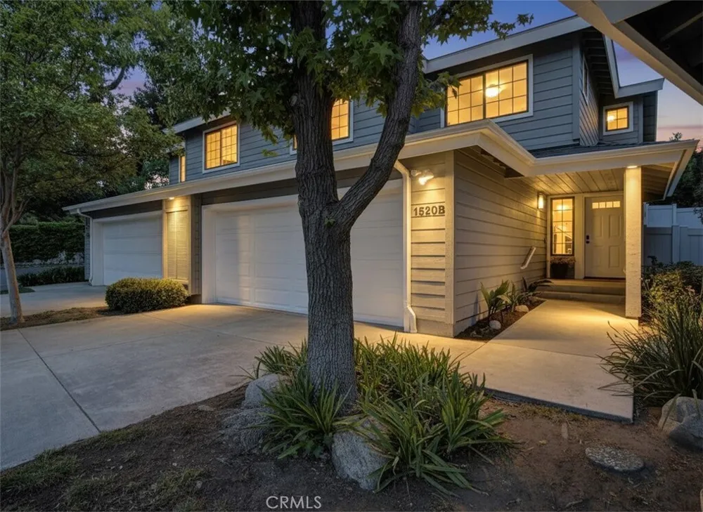 1520 Creekside Ct, Pasadena, CA 91107