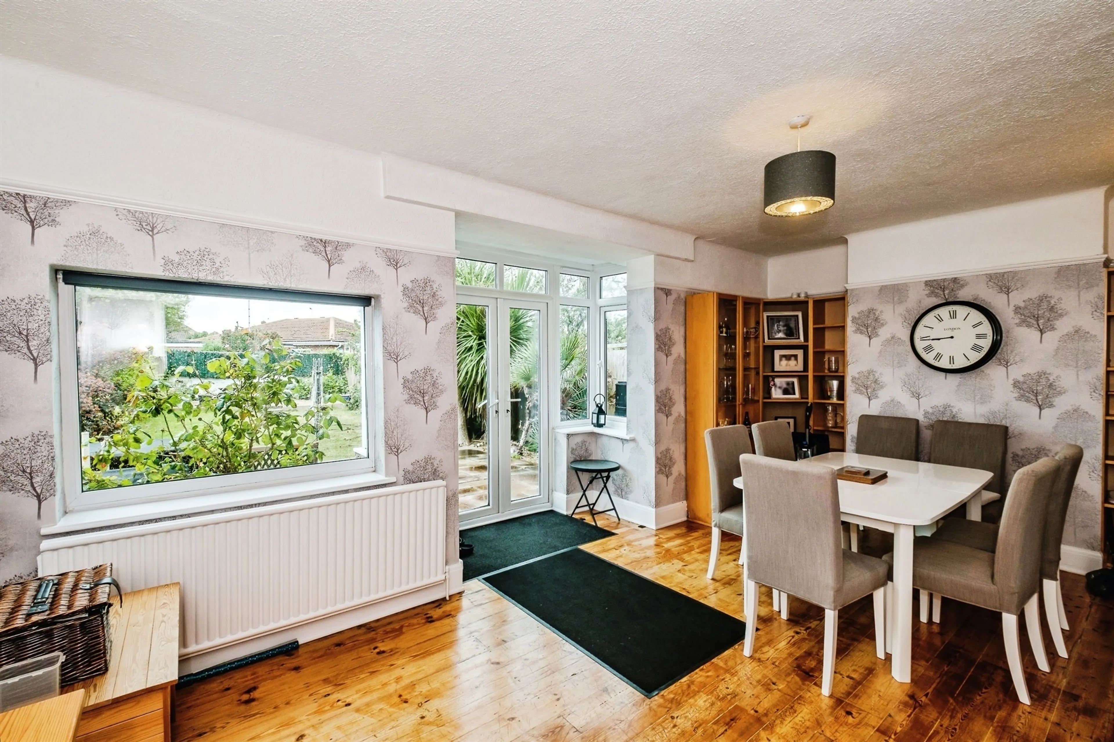 Property at Seamill Park Crescent, Worthing