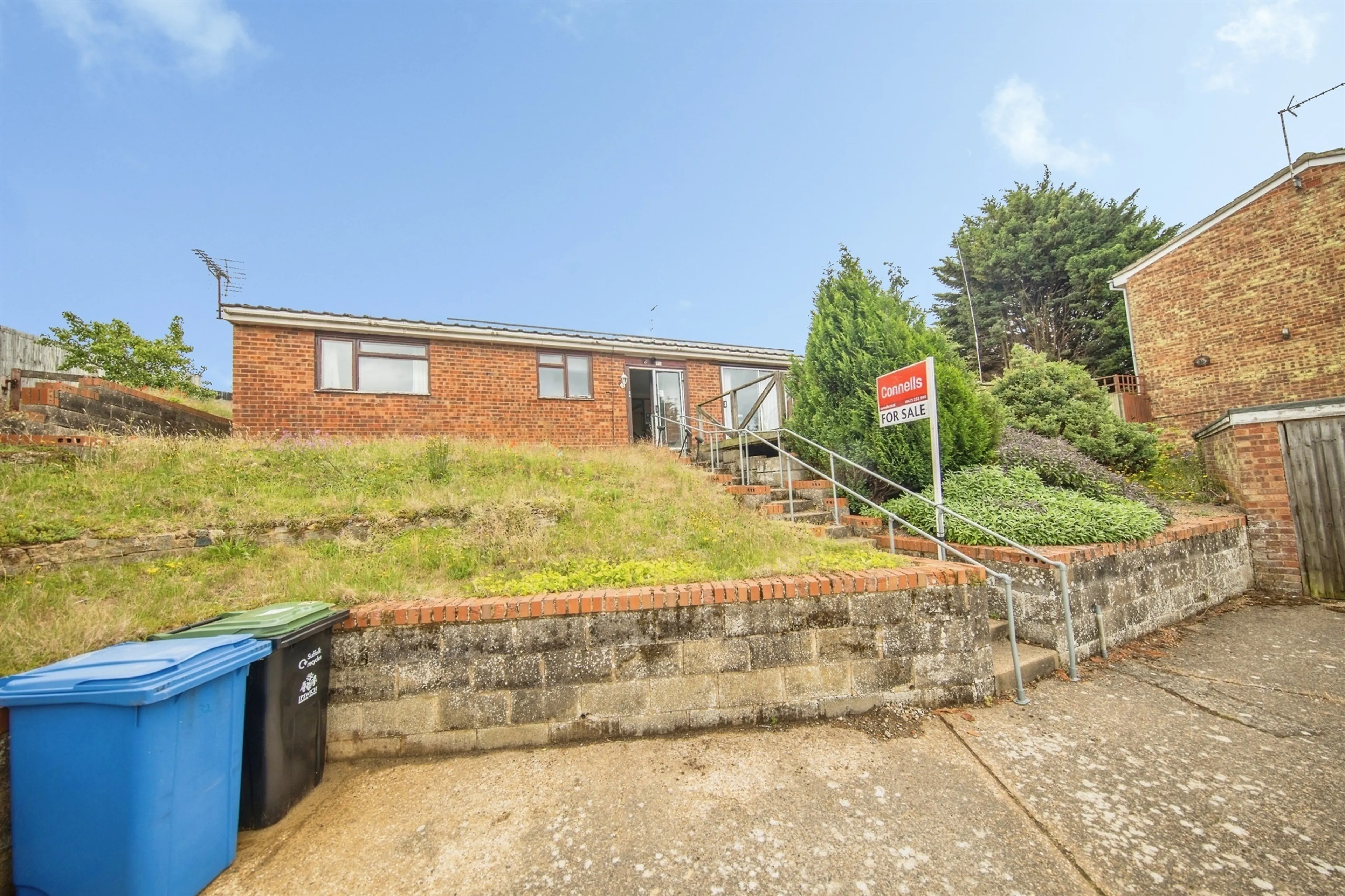 Property photo 0