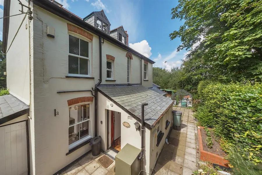 Property Image 35