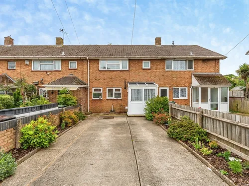 Laburnum Crescent, Hythe, Southamptonphoto