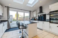 Roydon Grove, Lincoln