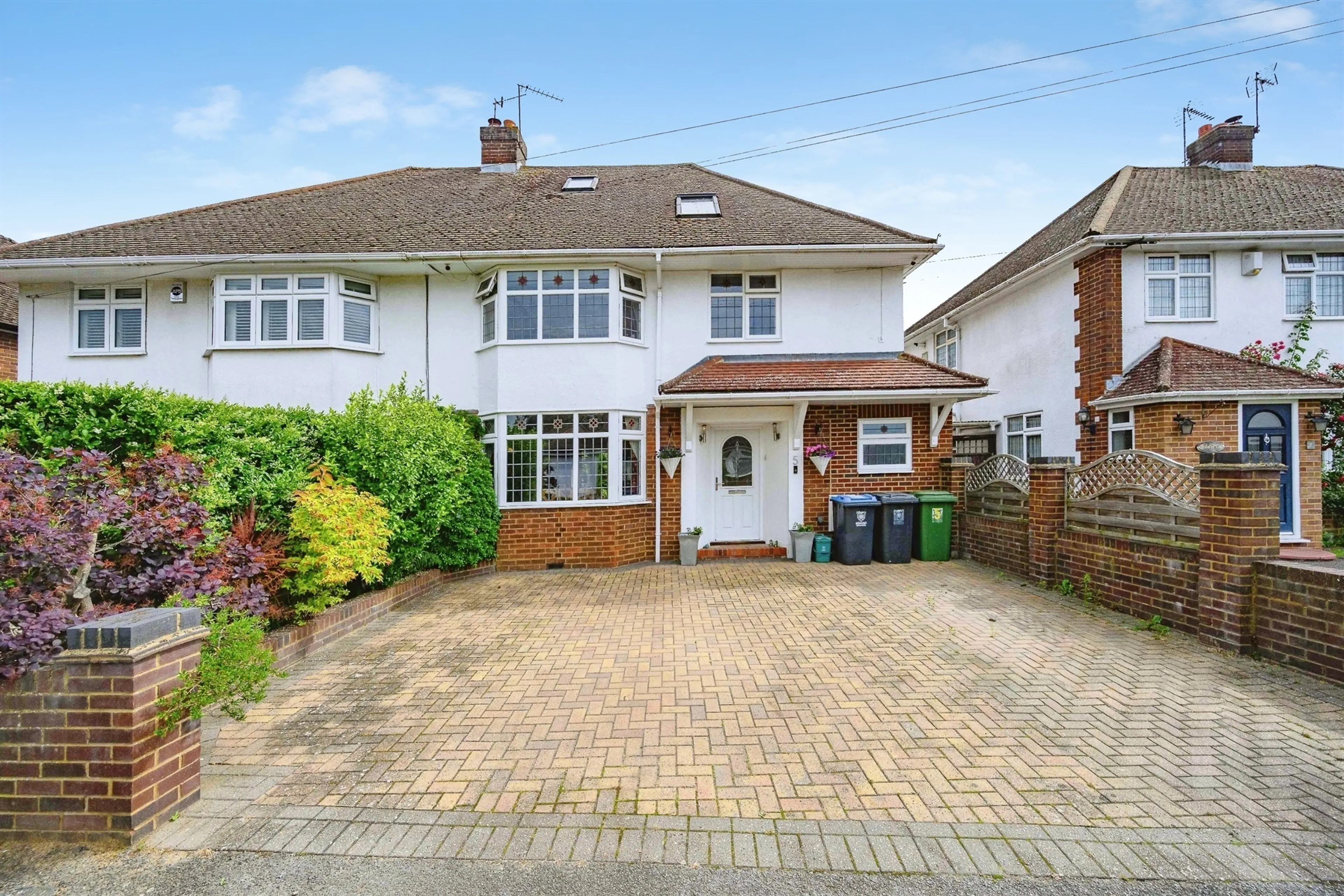 Property photo 0