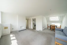 Cologne Road, London, SW11 photo 5