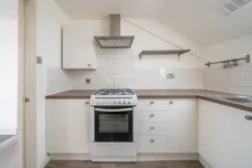 Cologne Road, London, SW11 photo 12
