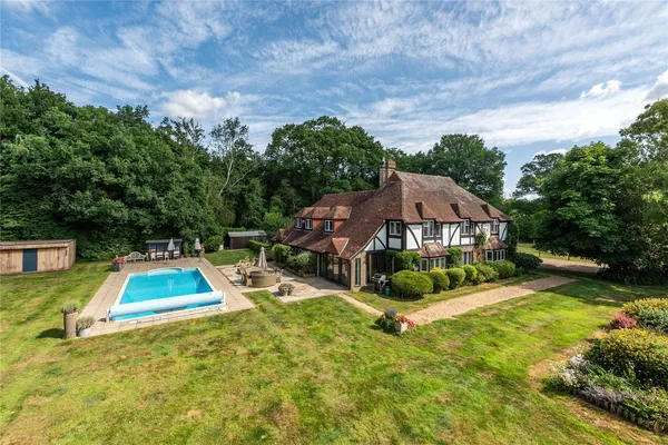 Mole Street, Ockley, RH5 photo 1
