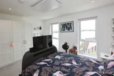 Searle Drive, Gosport