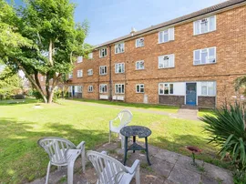 Bentley Road, Hertford photo
