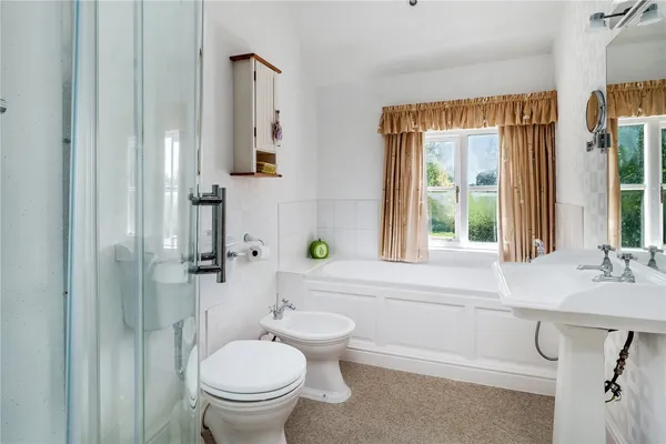 Trouthall Lane, Plumley, WA16 photo 11