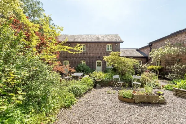 Trouthall Lane, Plumley, WA16 photo 20