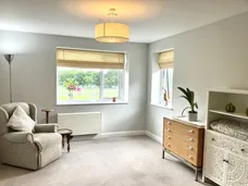 Old Schools Lane, Epsom, KT17 photo 26