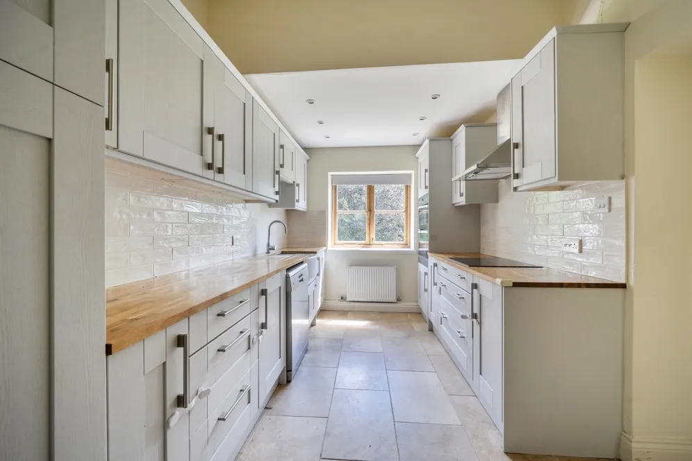 Fosse Way, Combrook, CV35 photo 3