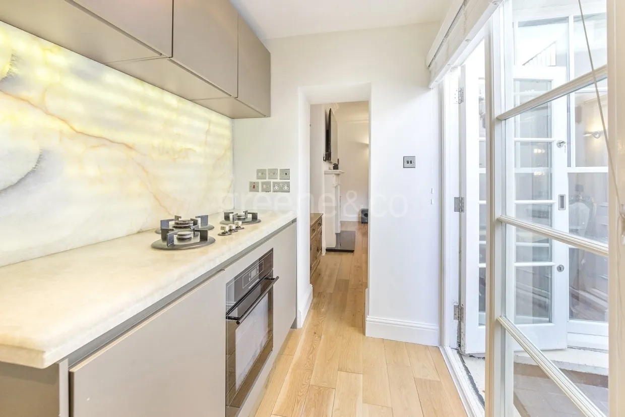 Randolph Avenue London W9 photo 4