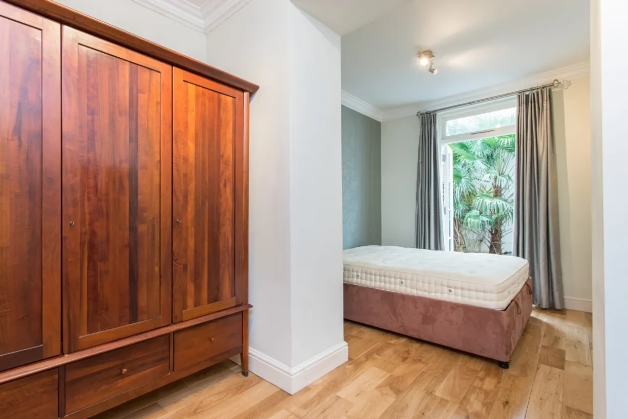 Randolph Avenue London W9 photo 6