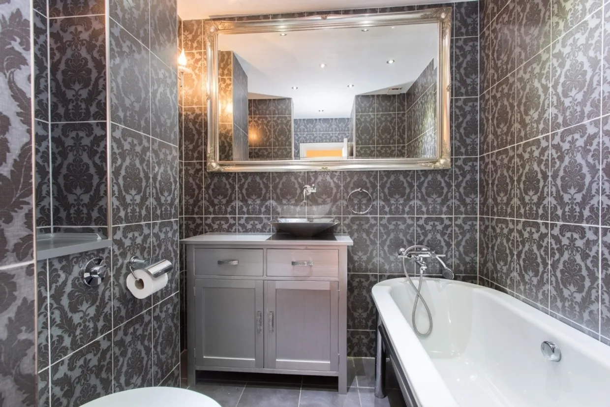 Randolph Avenue London W9 photo 9