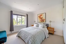 Ember Gardens, Thames Ditton KT7 photo 8