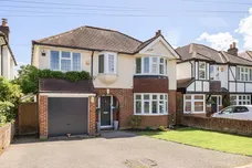 Ember Gardens, Thames Ditton KT7 photo 20