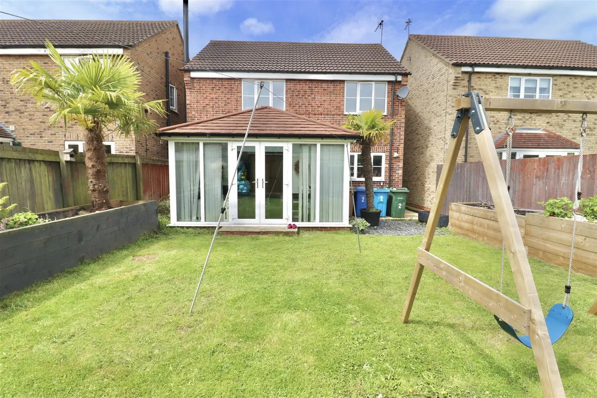 Linden Close, Gilberdyke, Brough