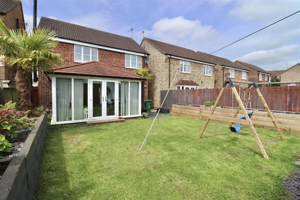Linden Close, Gilberdyke, Brough
