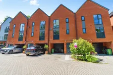 Sundays Hill Close, Hedge End, Southampton
