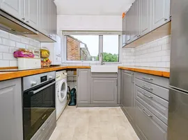 Riverside Close, Kings Langley thumb 3