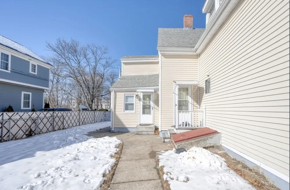 133 Waban St, Newton, MA 02458